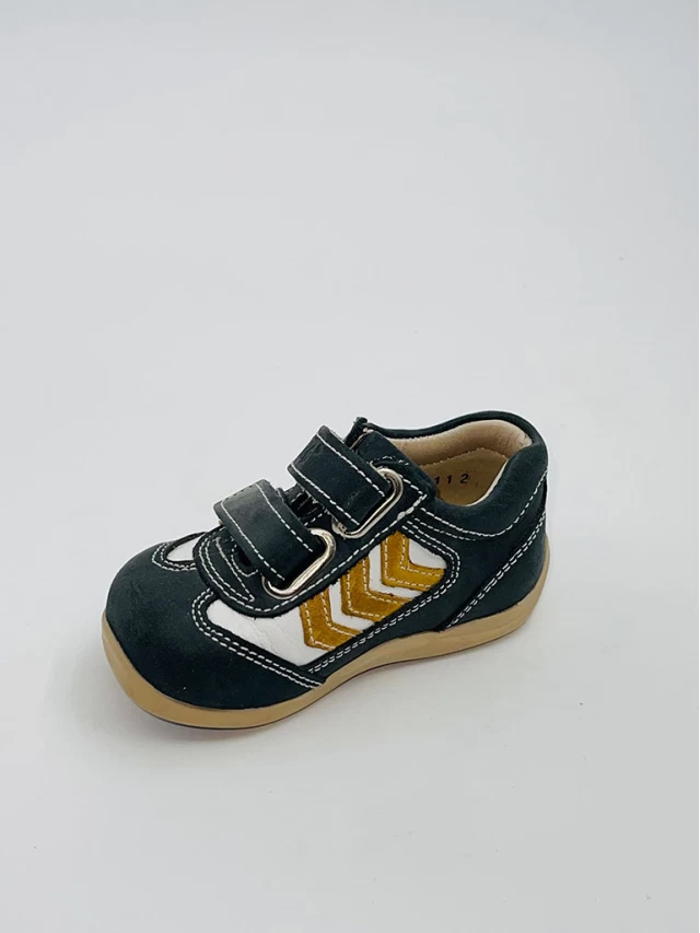 Adidasi baieti Cod 112=YP5